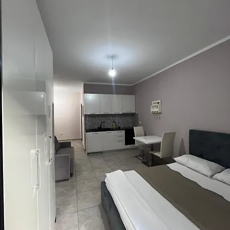 Apartment Kristi 2 *
